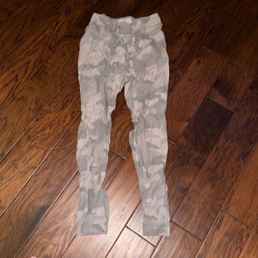 Baggy pants, almost parachute pants! - Picture 1 of 2